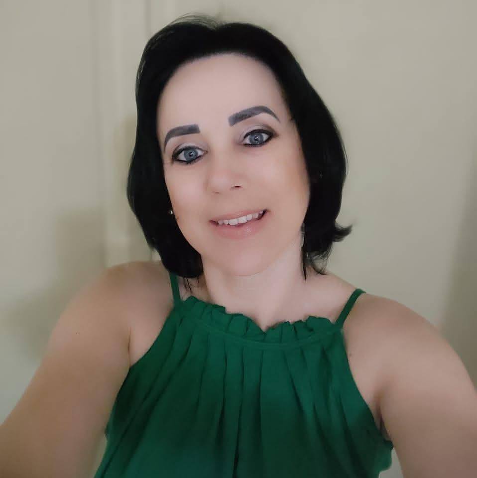 Marina Barbara, paciente da Brandl Odontologia
